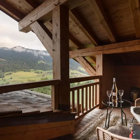 Luxury Chalet, Sleeps 8 With Mountain Views And Jacuzzi Dağ evi Megève